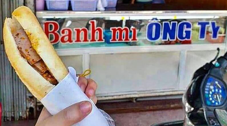 Bánh mì Ông Tý có hương vị đặc trưng riêng