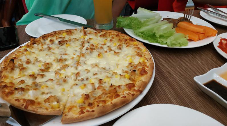 Quán bánh 14 Pizza Hạ Long