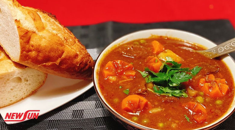 Hướng dẫn cách làm bánh mì sốt vang theo hương vị của 3 miền cách làm bánh mì sốt vang miễn Nam