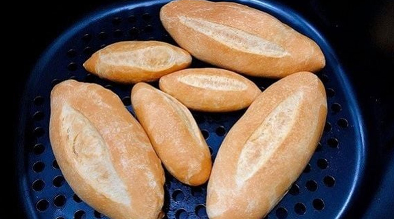 Nhiệt độ nướng bánh mì lí tưởng nhất là bao nhiêu? Nhiệt độ nướng bánh mì lý tưởng nhất là bao nhiêu với nckd