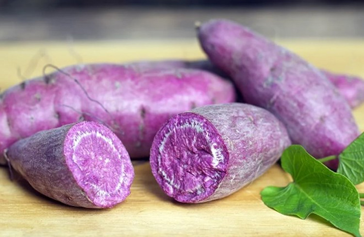 bánh mì khoai lang tím chọn khoai