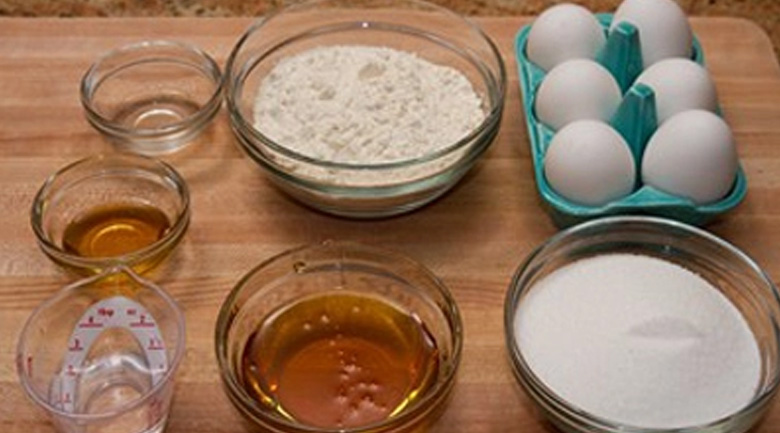 bánh castella mật ong