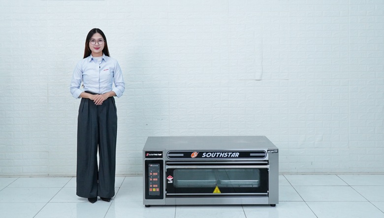 Thực tế mẫu lò nướng Southstar điện 1 tầng 2 khay YXD-20CI Thực tế mẫu lò nướng Southstar điện 1 tầng 2 khay YXD-20CI