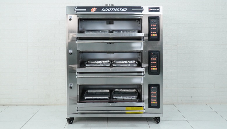 3 khoang nướng lớn, xếp vừa 6 khay 400x600mm